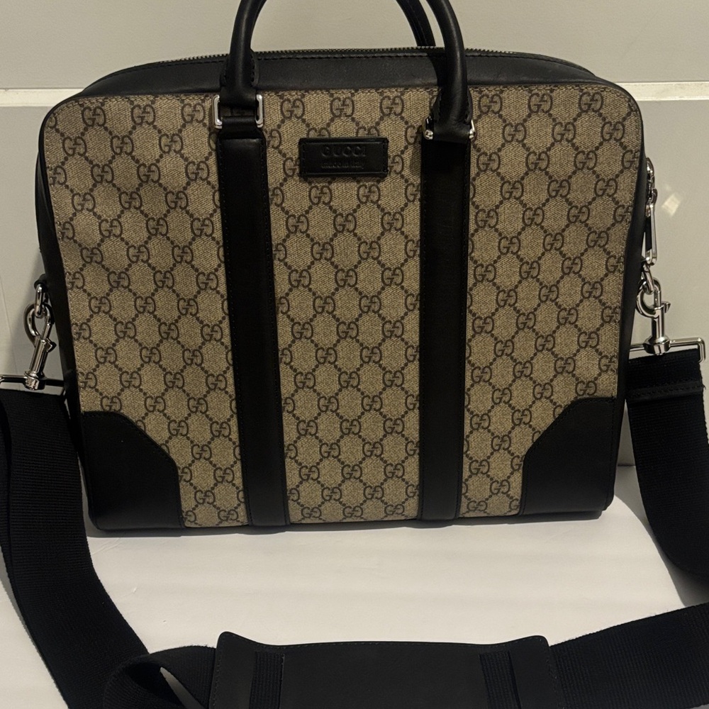 Gucci Beige and Black Men's Briefcase